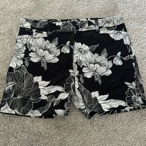 White house black Market Women’s floral Shorts